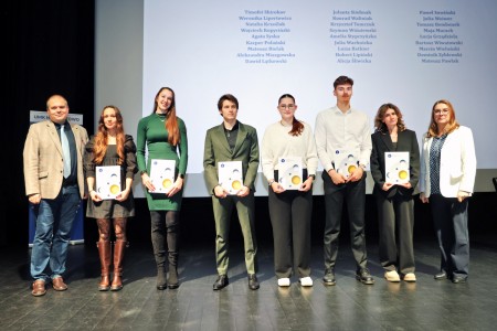 Kliknij, aby powiększyć zdjęcie.