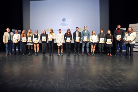 Kliknij, aby powiększyć zdjęcie.