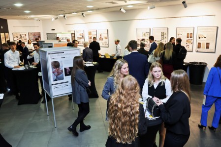 Kliknij, aby powiększyć zdjęcie.