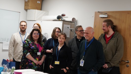 Click to zoom the picture.