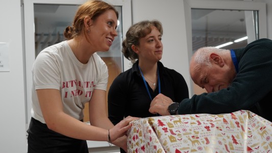 Click to zoom the picture.