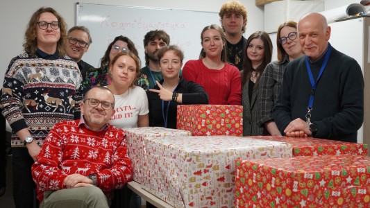 Click to zoom the picture.