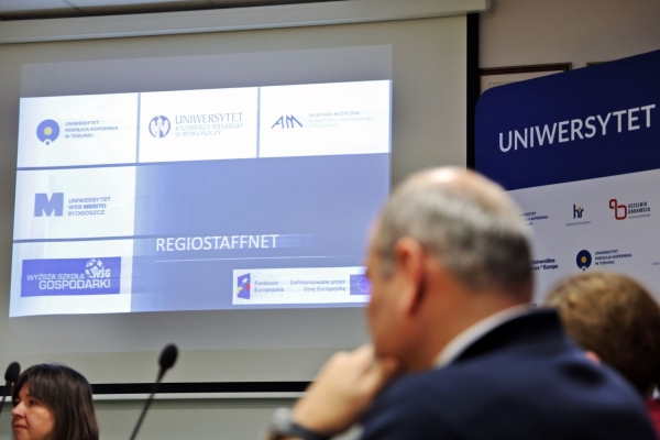 Kliknij, aby powiększyć zdjęcie.