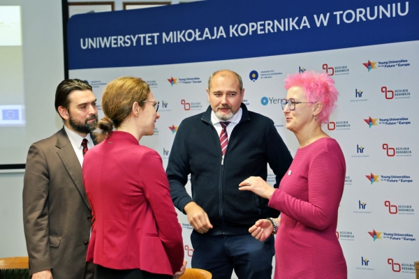 Kliknij, aby powiększyć zdjęcie.