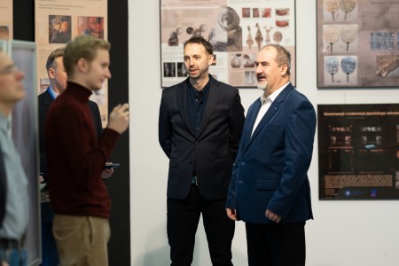 Kliknij, aby powiększyć zdjęcie.