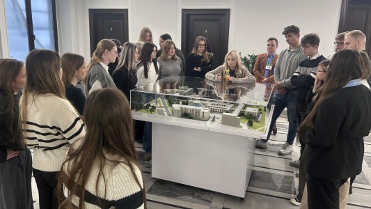 Kliknij, aby powiększyć zdjęcie.