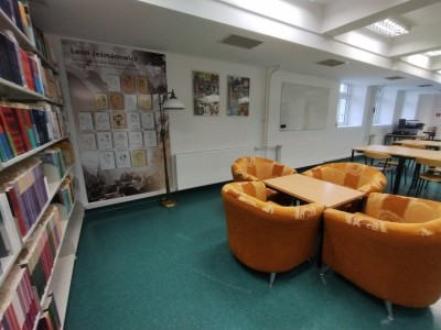 Click to zoom the picture.