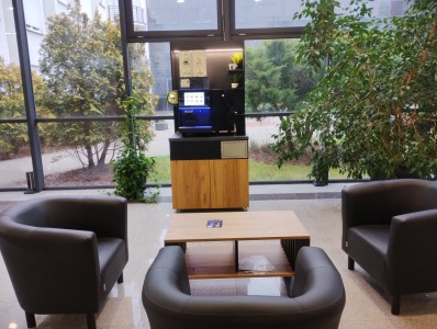 Click to zoom the picture.