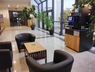 Click to zoom the picture.