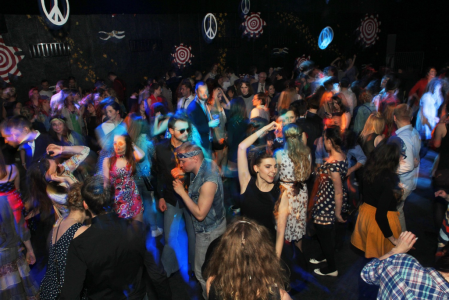 Click to zoom the picture.