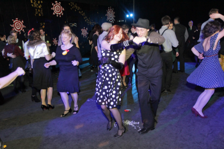 Click to zoom the picture.