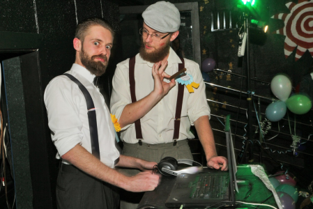 Click to zoom the picture.