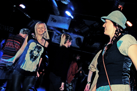 Click to zoom the picture.