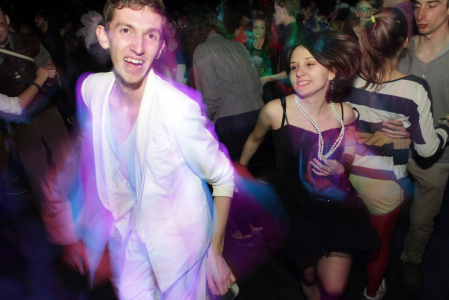 Click to zoom the picture.