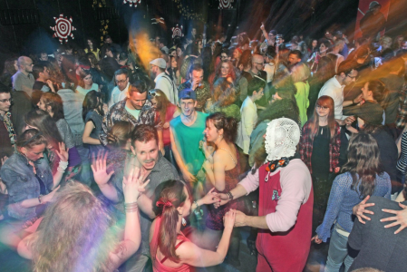 Click to zoom the picture.