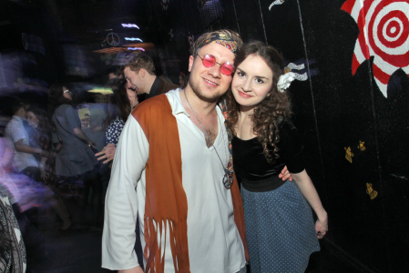 Click to zoom the picture.