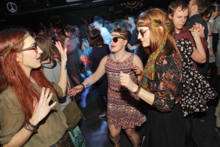 Click to zoom the picture.