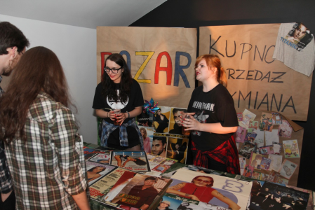 Click to zoom the picture.