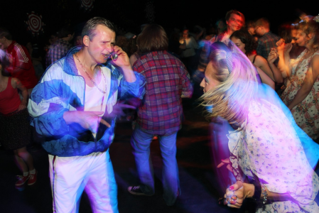 Click to zoom the picture.