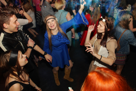 Click to zoom the picture.