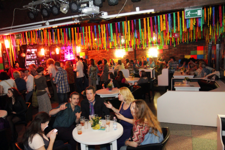 Click to zoom the picture.