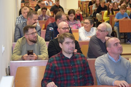 Click to zoom the picture.