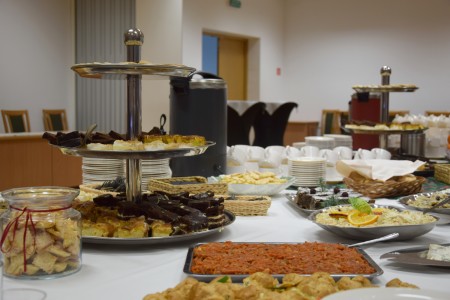 Click to zoom the picture.