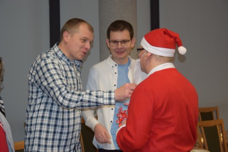 Click to zoom the picture.