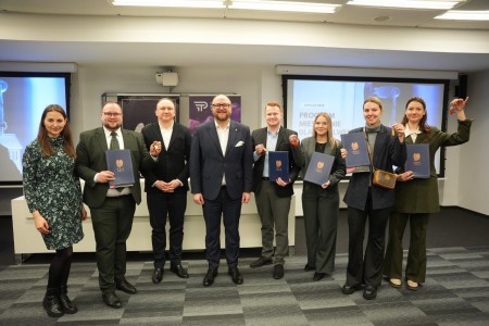 Kliknij, aby powiększyć zdjęcie.