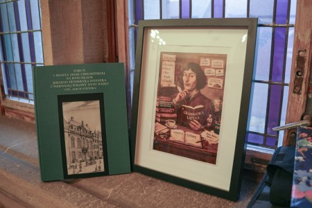 Click to zoom the picture.