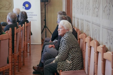 Click to zoom the picture.