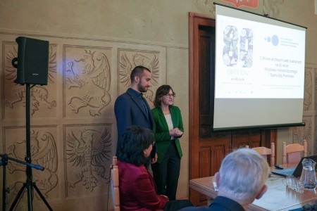 Click to zoom the picture.