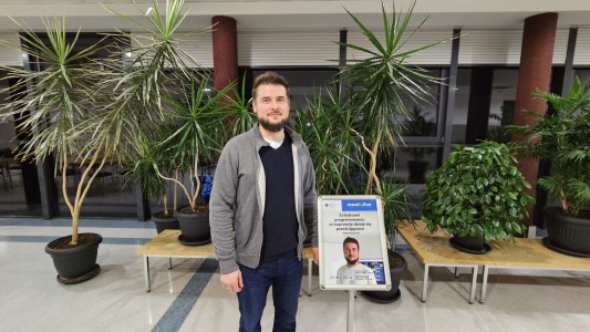 Click to zoom the picture.