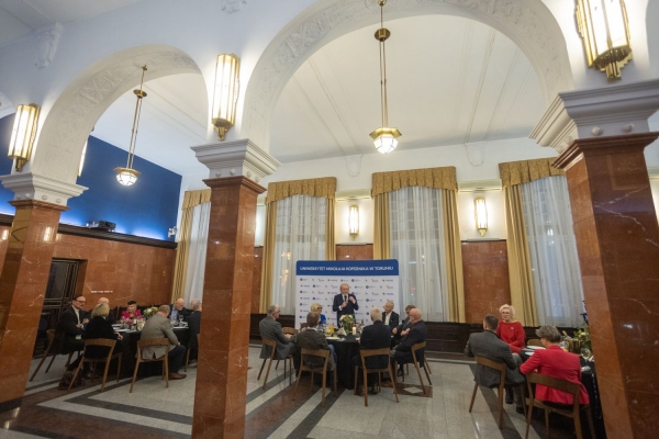 Kliknij, aby powiększyć zdjęcie.