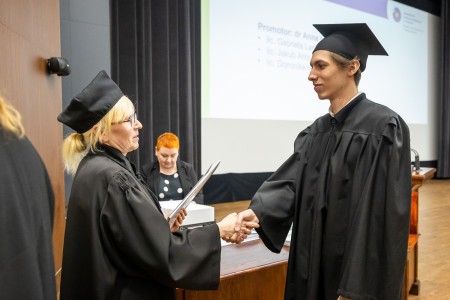 Kliknij, aby powiększyć zdjęcie.