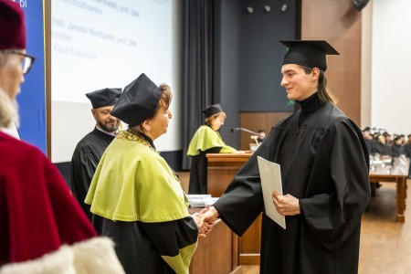 Kliknij, aby powiększyć zdjęcie.