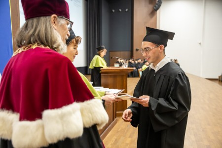 Kliknij, aby powiększyć zdjęcie.