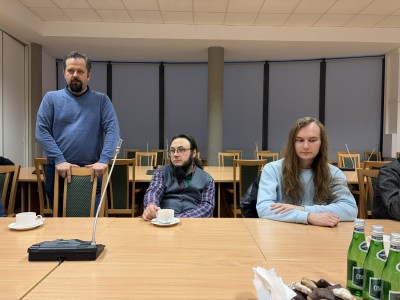 Click to zoom the picture.