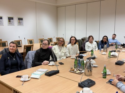 Click to zoom the picture.