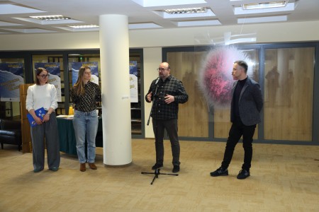 Kliknij, aby powiększyć zdjęcie.