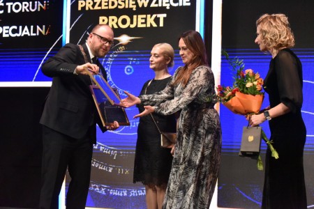 Kliknij, aby powiększyć zdjęcie.