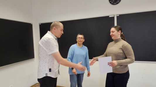 Click to zoom the picture.