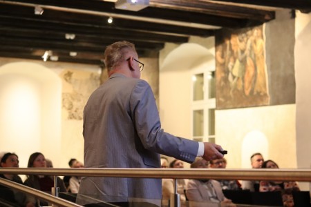 Click to zoom the picture.