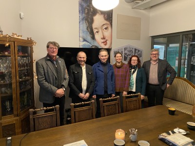 Click to zoom the picture.