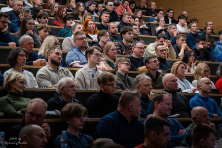 Click to zoom the picture.