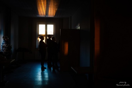 Click to zoom the picture.