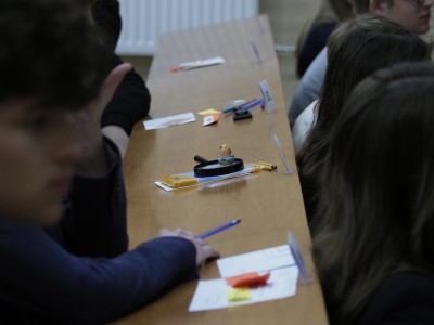 Click to zoom the picture.