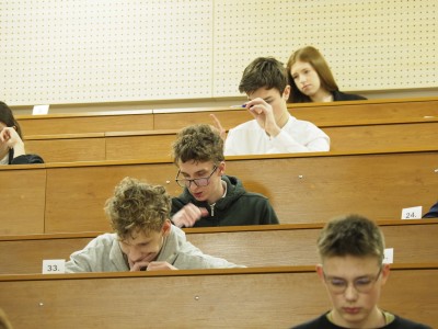 Click to zoom the picture.