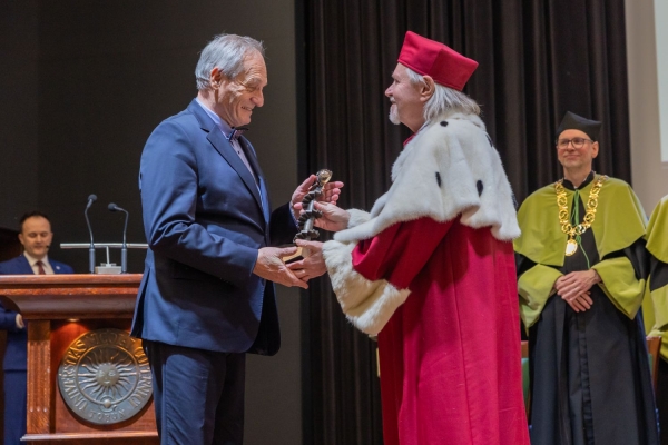 Kliknij, aby powiększyć zdjęcie.