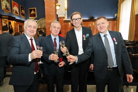 Kliknij, aby powiększyć zdjęcie.